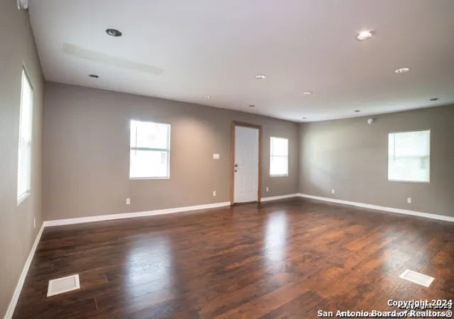 Photo 2 of Single family home for sale at 203 Anderson, San Antonio, TX 78203 | MLS# 1877302 | Listing updated on 2025-06-30
