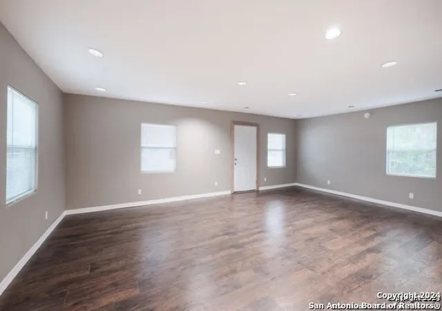 Photo 4 of Single family home for sale at 203 Anderson, San Antonio, TX 78203 | MLS# 1877302 | Listing updated on 2025-06-30