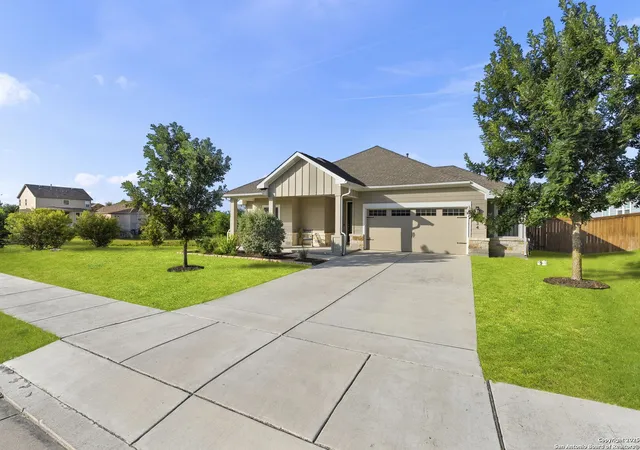 Photo 2 of Sale Pending at 5034 Winkler Trl, Schertz, TX 78108 | MLS# 1877326 | Listing updated on 2025-09-23