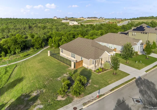 Photo 3 of Sale Pending at 5034 Winkler Trl, Schertz, TX 78108 | MLS# 1877326 | Listing updated on 2025-09-23