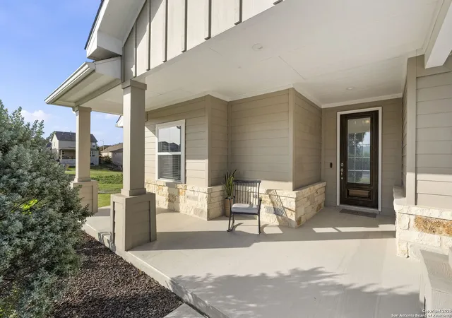 Photo 3 of Sale Pending at 5034 Winkler Trl, Schertz, TX 78108 | MLS# 1877326 | Listing updated on 2025-09-23