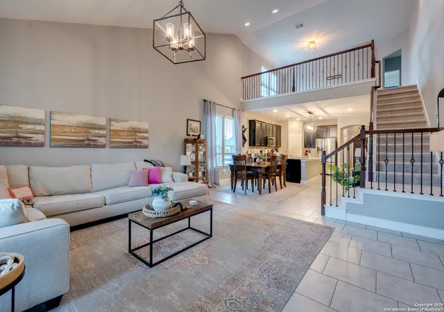 Photo 2 of Sale Pending at 115 Aberdeen, Boerne, TX 78015 | MLS# 1877360 | Listing updated on 2025-10-16