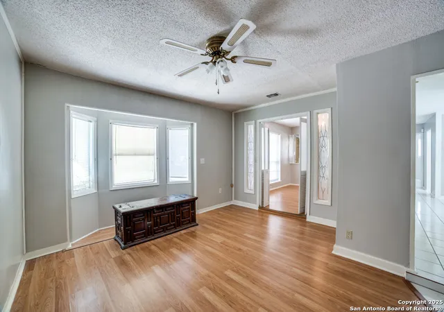 4th image of 5202 Oldstead St, San Antonio, TX 78228 | MLS# 1877406