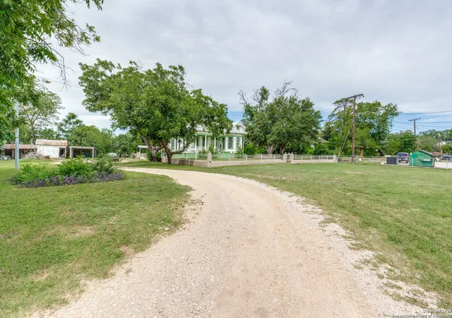 2nd image of 9248 Fm 725, Mc Queeney, TX 78123 | MLS# 1877418