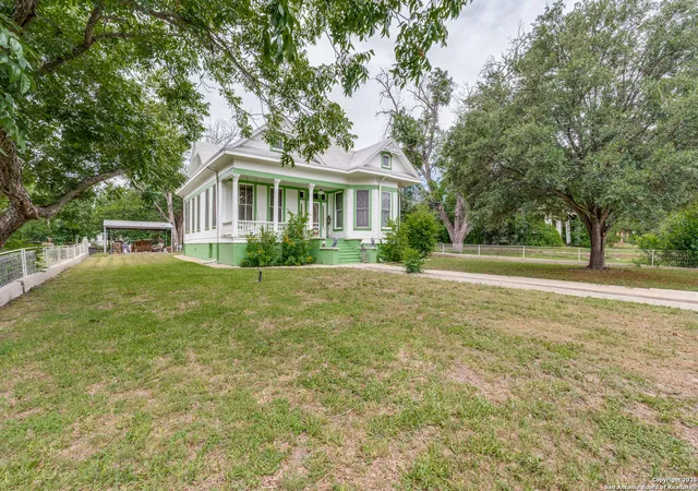 4th image of 9248 Fm 725, Mc Queeney, TX 78123 | MLS# 1877418
