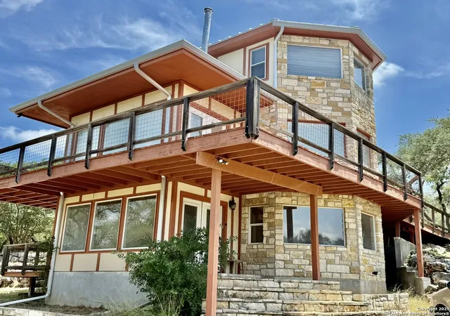 Photo 3 of Single family home for sale at 1795 Falconwood, San Marcos, TX 78666 | MLS# 1877438 | Listing updated on 2025-09-26