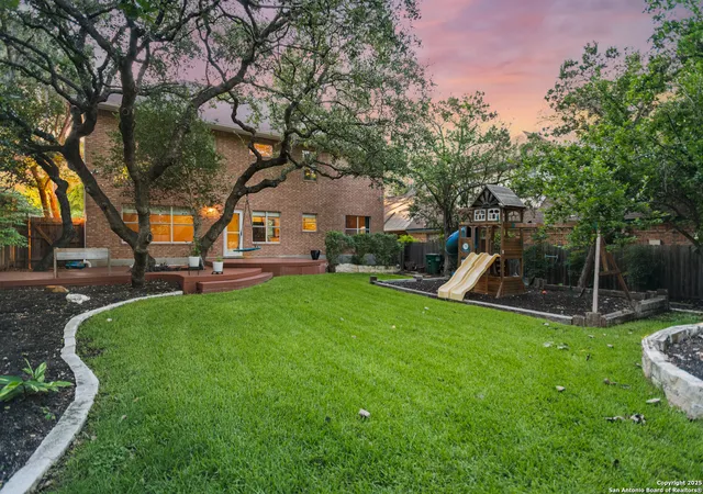 Photo 3 of Single family home for sale at 1510 Thrush Ridge, San Antonio, TX 78248 | MLS# 1877446 | Listing updated on 2025-11-23