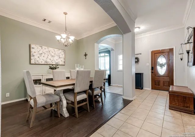 Photo 3 of Single family home for sale at 326 Cypress Trail, San Antonio, TX 78256 | MLS# 1877577 | Listing updated on 2025-10-17