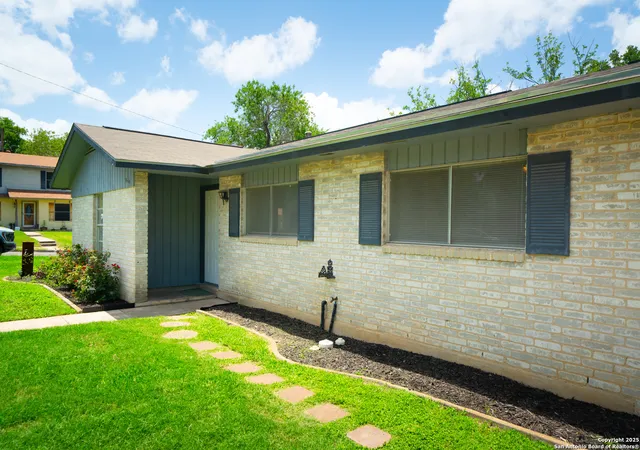 Photo 3 of Sale Pending at 10803 Edgecrest, San Antonio, TX 78217 | MLS# 1877599 | Listing updated on 2026-03-26