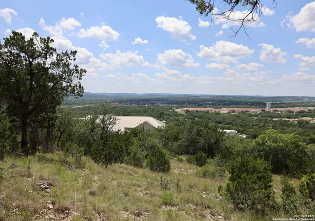 Photo 3 of Sale Pending at 25219 Rocky Hl, San Antonio, TX 78257 | MLS# 1877605 | Listing updated on 2026-04-17
