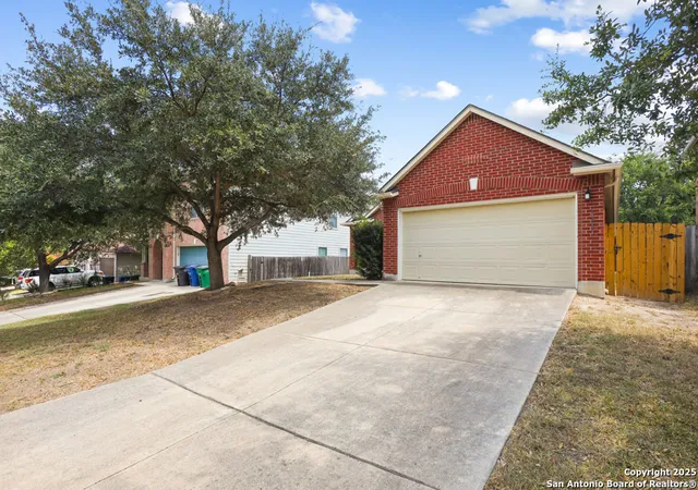 Photo 2 of Single family home for sale at 6214 Higbee Ml, San Antonio, TX 78247 | MLS# 1877693 | Listing updated on 2025-09-07