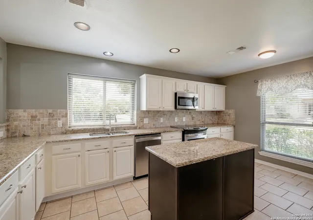 Photo 4 of Sale Pending at 25102 Arrow Glen, San Antonio, TX 78258 | MLS# 1877709 | Listing updated on 2025-10-08