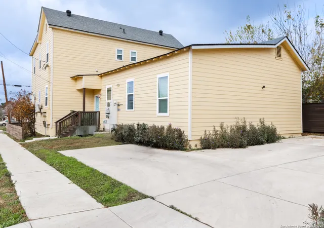 Photo 1 of Multi family home for sale at 432 S Olive, San Antonio, TX 78203 | MLS# 1877733 | Listing updated on 2025-10-06