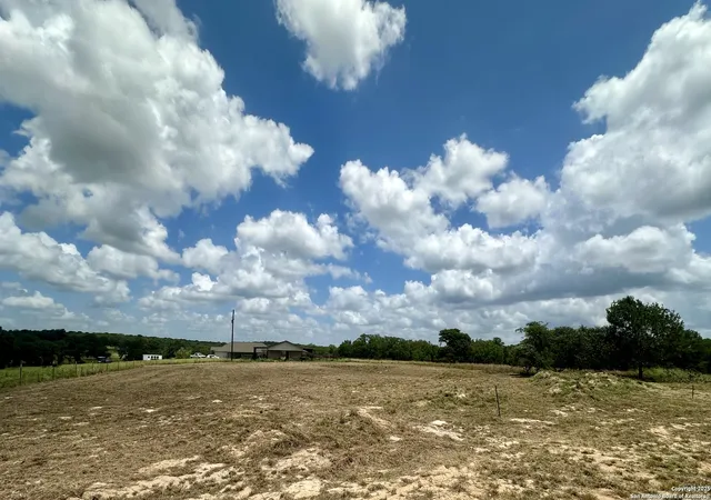 Photo 3 of Land for sale at 713 Sunrise Ln, La Vernia, TX 78121 | MLS# 1877783 | Listing updated on 2026-04-28