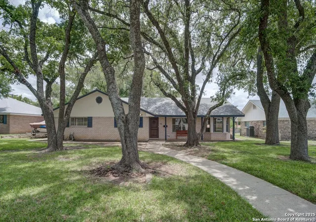 Photo 1 of Sale Pending at 154 Sprucewood, San Antonio, TX 78216 | MLS# 1877803 | Listing updated on 2025-10-30