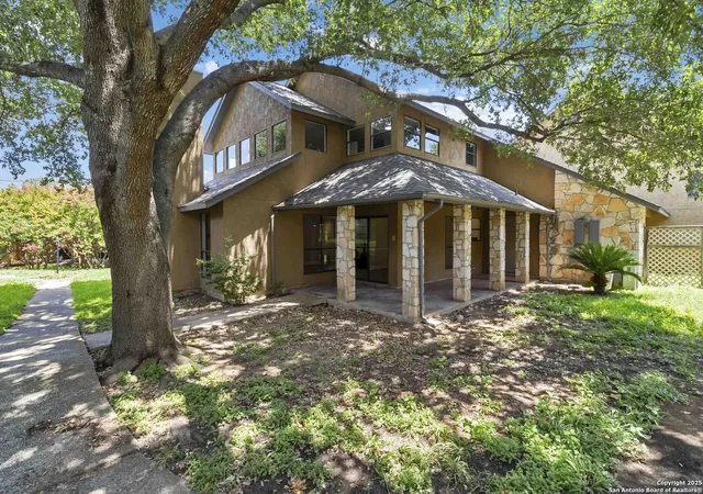 Listing Photo 4 - Condo for sale in building located at 501 Thetford, San Antonio, TX 78254 - Unit #501