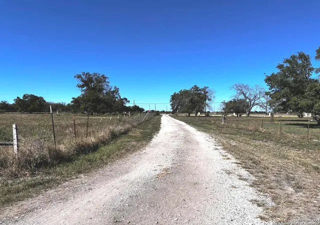 5th image of 16486 Fm 463, Lytle, TX 78052 | MLS# 1878000