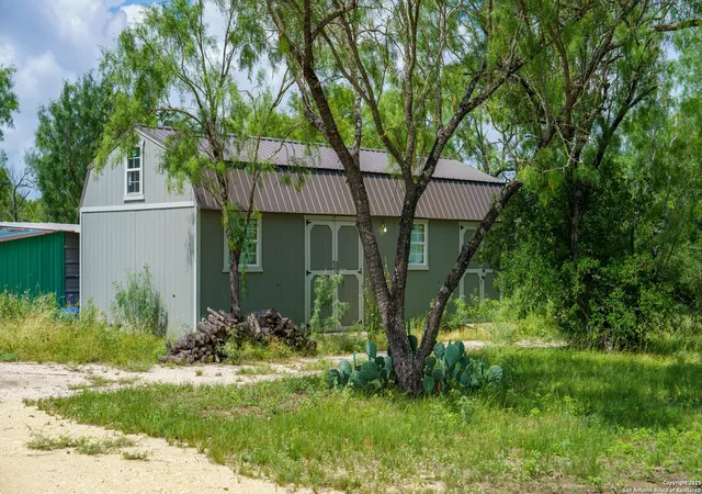 Homes for sale in Vanderpool, TX | 1231 B & R Road, Vanderpool, TX 78885 | MLS# 1878031