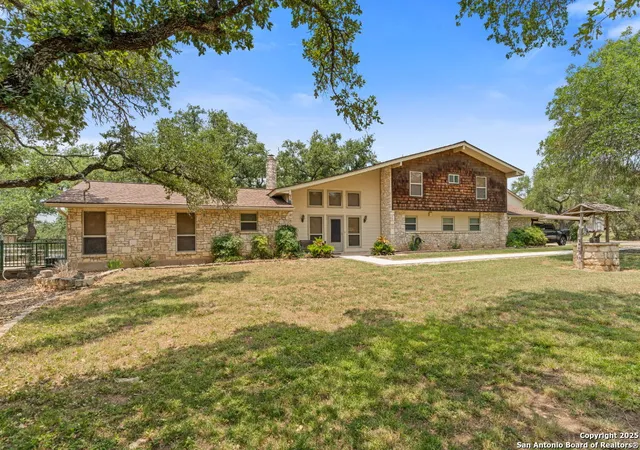 Photo 3 of Single family home for sale at 33171 Blanco Rd, Bulverde, TX 78163 | MLS# 1878035 | Listing updated on 2025-10-31