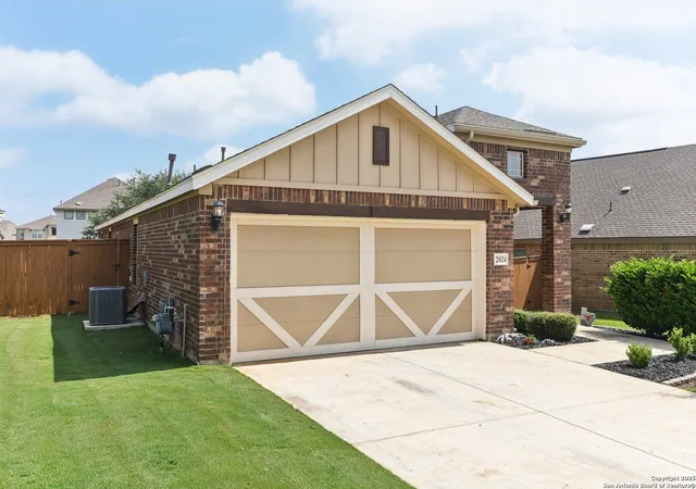 5th image of 2024 Cowan, New Braunfels, TX 78132 | MLS# 1878089