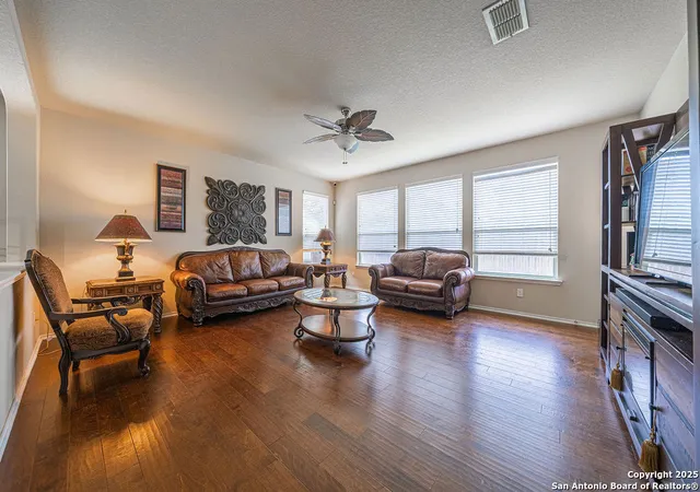 Photo 3 of Single family home for sale at 5902 Akin Pl, San Antonio, TX 78261 | MLS# 1878092 | Listing updated on 2026-05-05