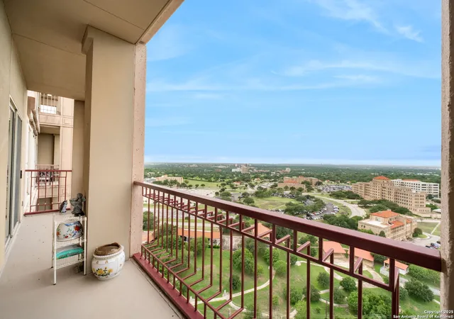 Homes for sale in San Antonio, TX | 1 Towers Park Lane #2207, San Antonio, TX 78209 | MLS# 1878110