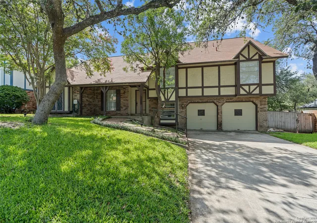 Homes for sale in San Antonio, TX | 11627 Whisper Dew St, San Antonio, TX 78230 | MLS# 1878117