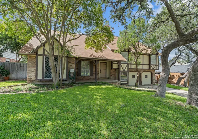 Homes for sale in San Antonio, TX | 11627 Whisper Dew St, San Antonio, TX 78230 | MLS# 1878117