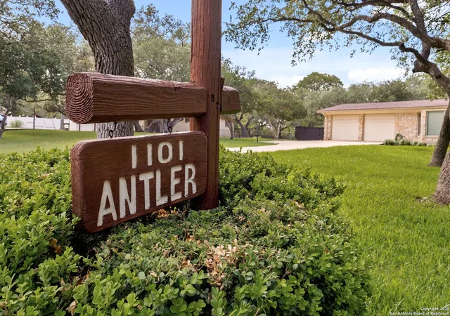 Photo 2 of Sale Pending at 1101 Antler, Schertz, TX 78154 | MLS# 1878120 | Listing updated on 2025-09-30