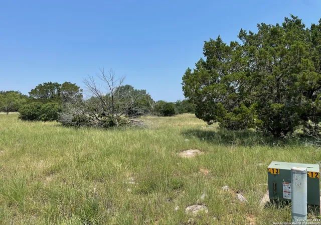 2nd image of 1063 Hob Nail, Horseshoe Bay, TX 78657 | MLS# 1878153