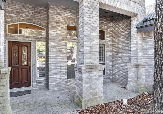 Photo 3 of Single family home for sale at 9510 French Tree, Helotes, TX 78023 | MLS# 1878192 | Listing updated on 2025-08-26