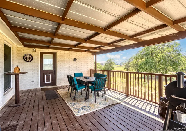 3rd image of 177 Lakeview Cir, La Vernia, TX 78121 | MLS# 1878238