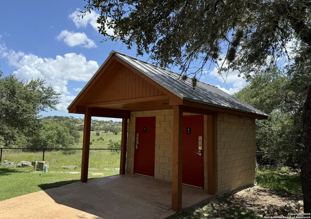 Photo 4 of Sale Pending at 2115 Senora Ridge, Canyon Lake, TX 78133 | MLS# 1878330 | Listing updated on 2026-08-20