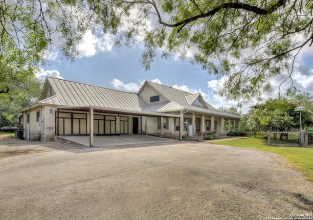 3rd image of 1210 Whispering Woods, New Braunfels, TX 78132 | MLS# 1878449