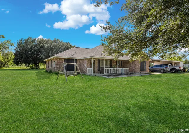 Photo 3 of Single family home for sale at 15563 S Skaggs, Atascosa, TX 78002 | MLS# 1878478 | Listing updated on 2025-10-10