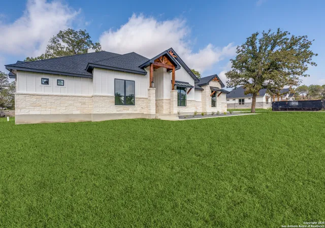 2nd image of 113 Pioneer Trail, Adkins, TX 78101 | MLS# 1878480