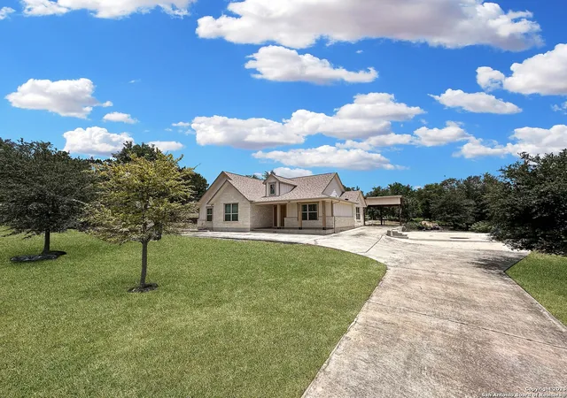 Photo 1 of Sale Pending at 6544 Robards Row, San Antonio, TX 78233 | MLS# 1878571 | Listing updated on 2025-08-29