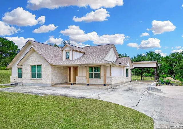 Photo 2 of Sale Pending at 6544 Robards Row, San Antonio, TX 78233 | MLS# 1878571 | Listing updated on 2025-08-29