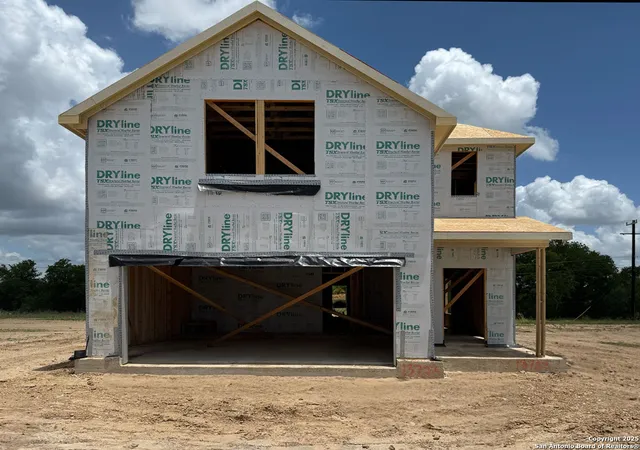 Photo 3 of Sale Pending at 13723 Birch Xing, San Antonio, TX 78210 | MLS# 1878592 | Listing updated on 2025-07-18