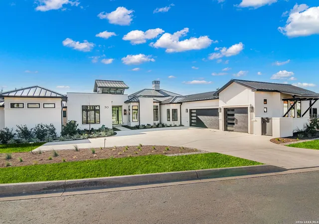 Photo 2 of Sale Pending at 30 Paseo Rioja, San Antonio, TX 78257 | MLS# 1878623 | Listing updated on 2026-03-31
