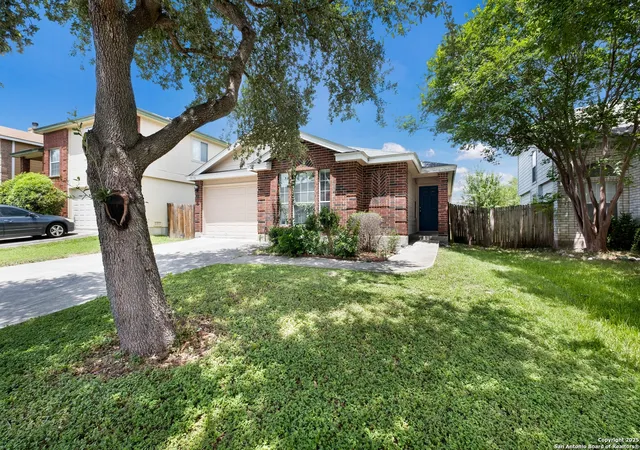 Photo 3 of Single family home for sale at 5016 Crestwood Hill, San Antonio, TX 78244 | MLS# 1878706 | Listing updated on 2025-10-10