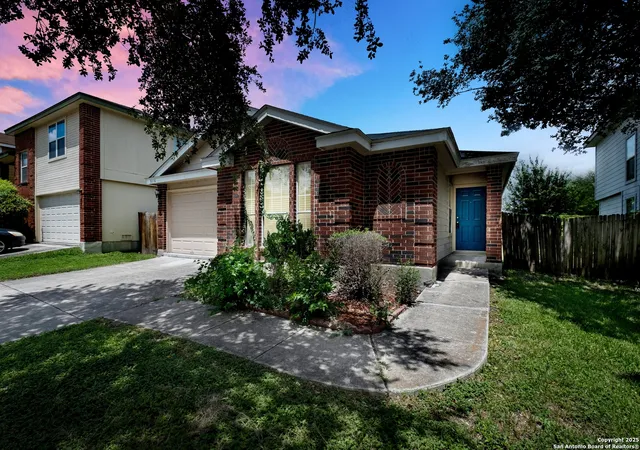 Photo 3 of Single family home for sale at 5016 Crestwood Hill, San Antonio, TX 78244 | MLS# 1878706 | Listing updated on 2025-10-10