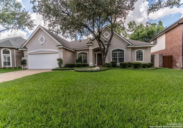 Photo 3 of Sale Pending at 2211 Bentoak Holw, San Antonio, TX 78248 | MLS# 1878731 | Listing updated on 2025-09-22