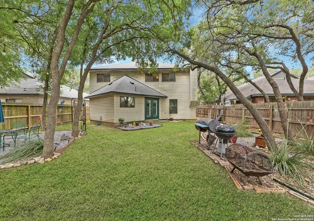 Photo 3 of Sale Pending at 8922 Rue De Lis, San Antonio, TX 78250 | MLS# 1878863 | Listing updated on 2026-03-19
