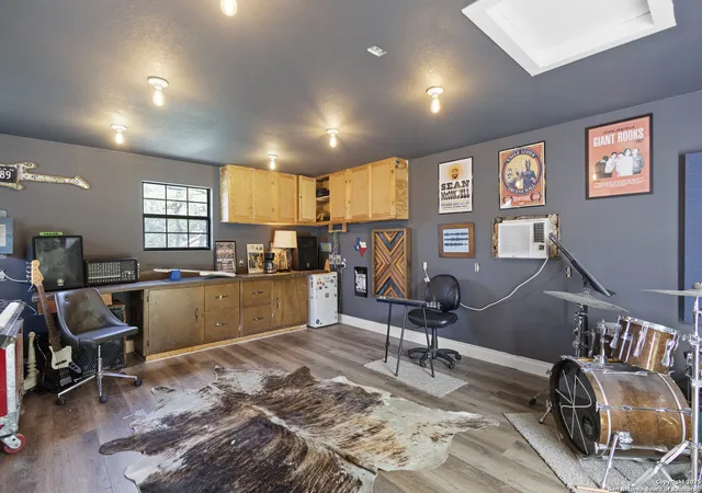 29th image of 21005 Hickory Bend, San Antonio, TX 78266 | MLS# 1878935