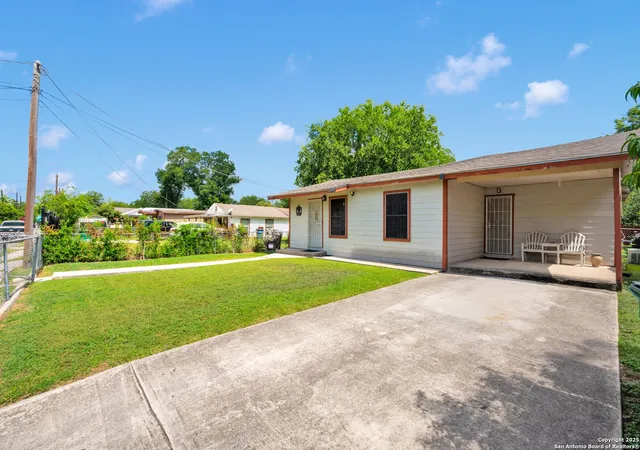 Photo 2 of Sale Pending at 1407 Crystal, San Antonio, TX 78211 | MLS# 1878944 | Listing updated on 2025-07-28