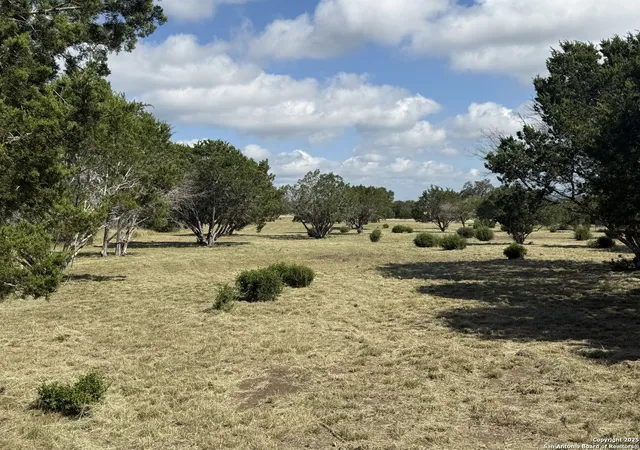 4th image of 1268 Lariat, Bandera, TX 78003 | MLS# 1879030