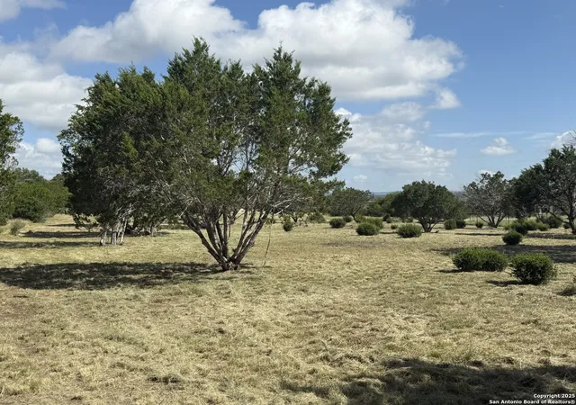 3rd image of 1268 Lariat, Bandera, TX 78003 | MLS# 1879030