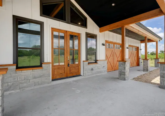 5th image of 729 Skyline Dr, Blanco, TX 78606 | MLS# 1879039