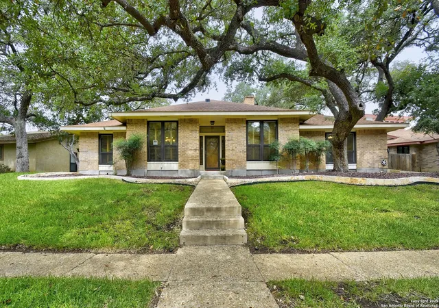 Photo 1 of Sale Pending at 13423 Vista Bonita, San Antonio, TX 78216 | MLS# 1879085 | Listing updated on 2025-12-04